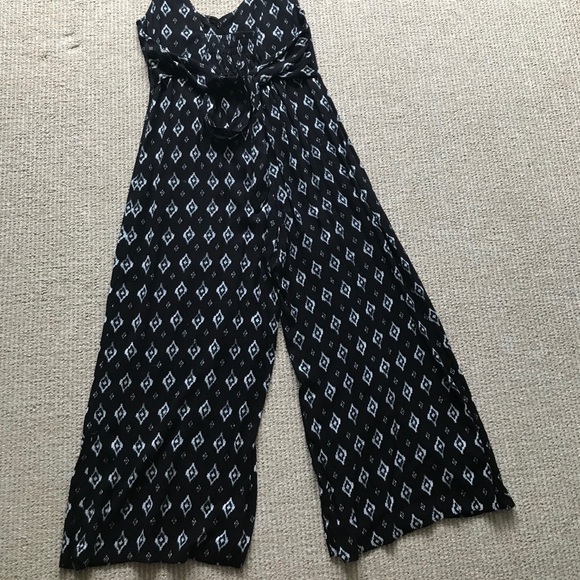 Urban Outfitters Jumpsuit - Picture 7 of 7